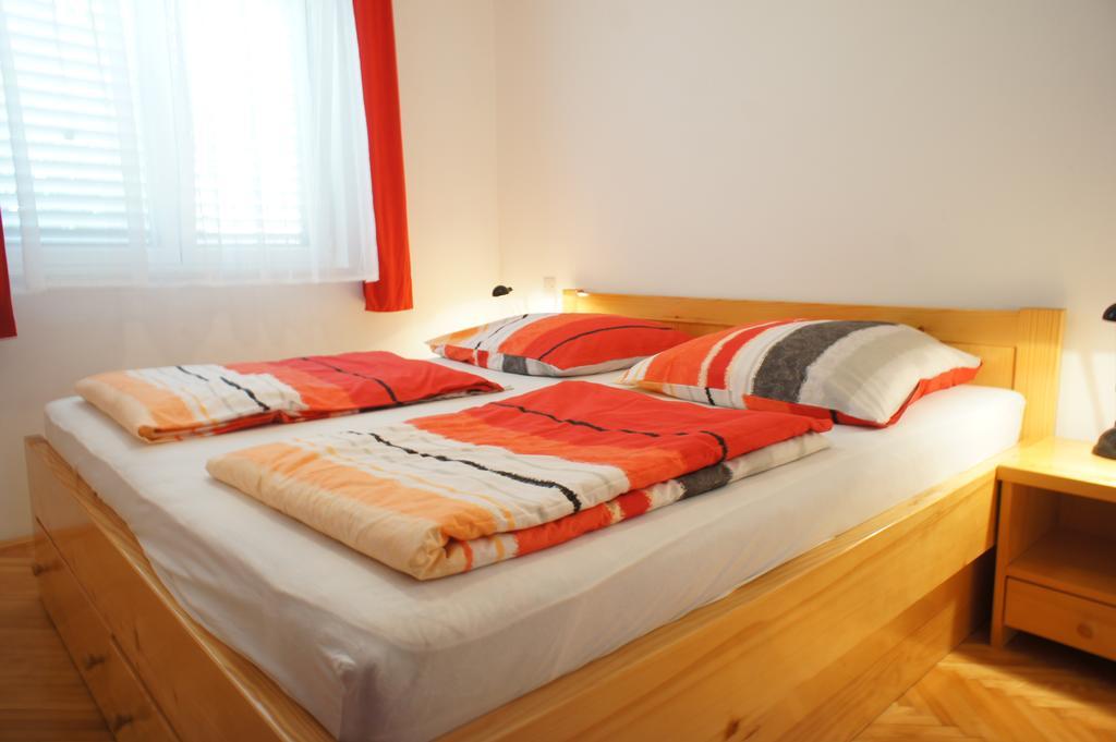 Apartments Segedin Zrnovo Εξωτερικό φωτογραφία