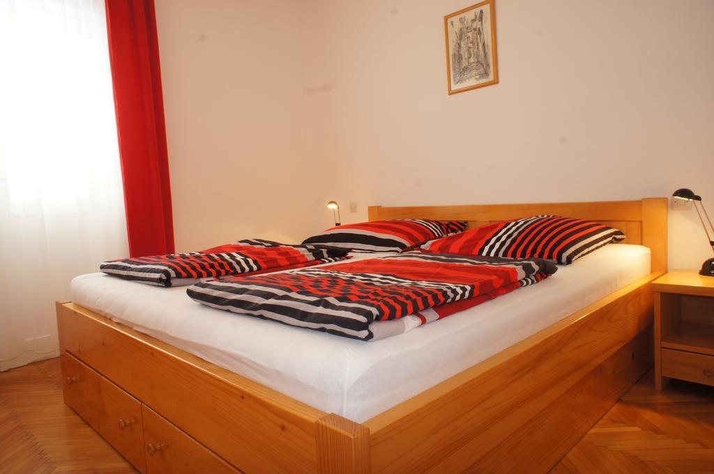 Apartments Segedin Zrnovo Εξωτερικό φωτογραφία